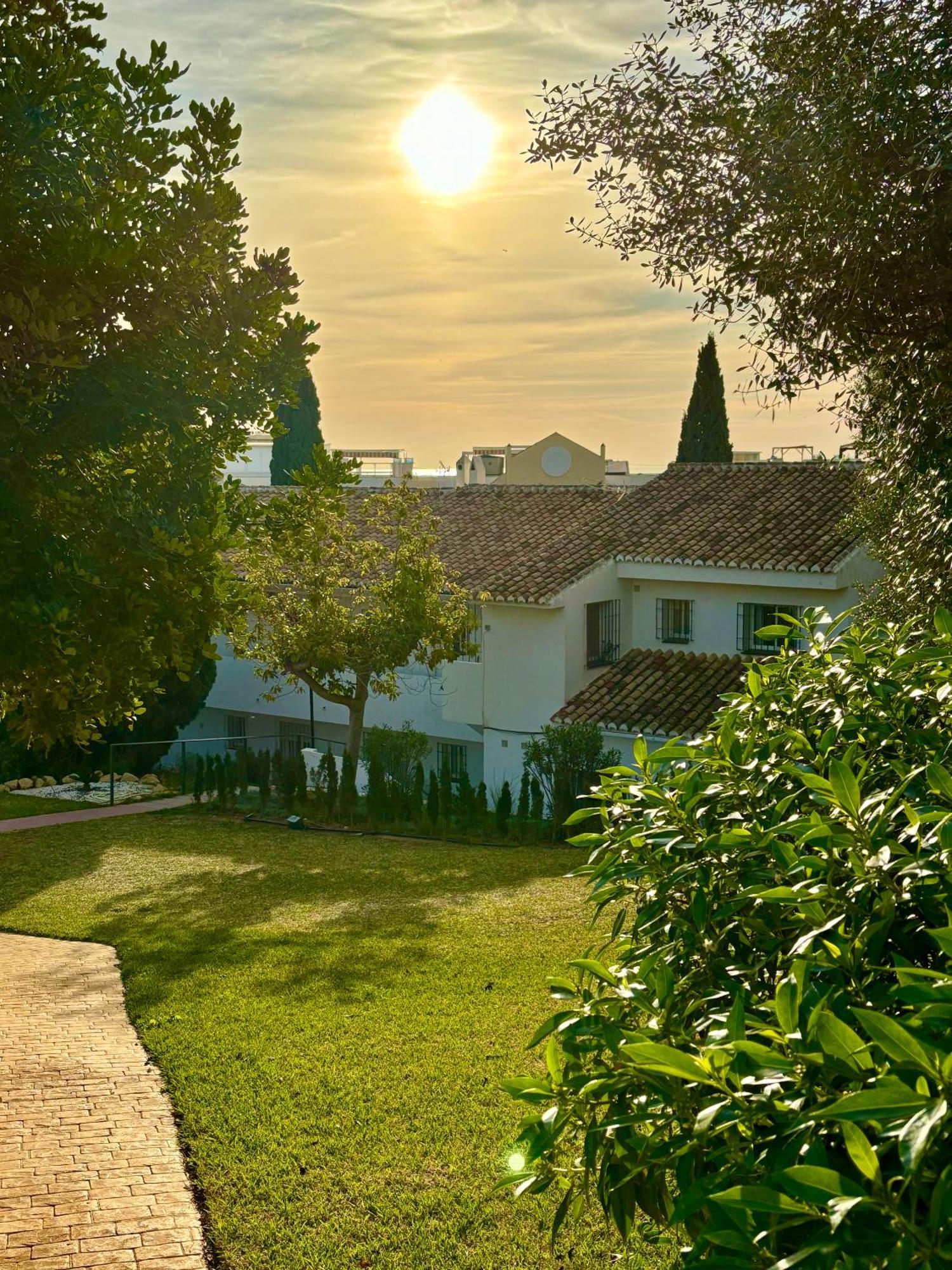 Lux 2 Kmr App Stella Blanca Met Zwembaden Airco En Zeezicht Apartamento Fuengirola Exterior foto